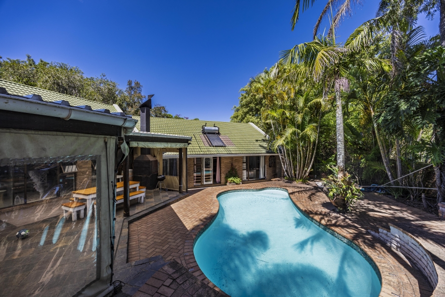 4 Bedroom Property for Sale in Nahoon Valley Park Eastern Cape